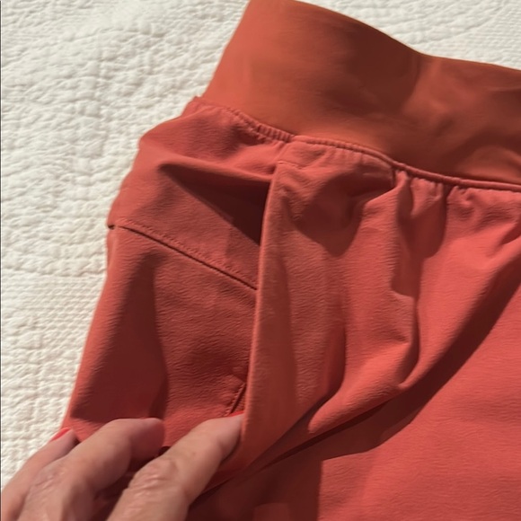 Lululemon Athletica Brown Athletic Shorts Size Small. Nearly new. - Picture 2 of 8
